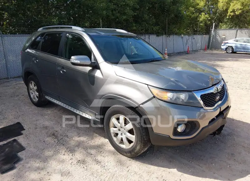 2013 KIA Sorento photo