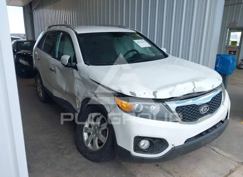 2013 KIA Sorento photo
