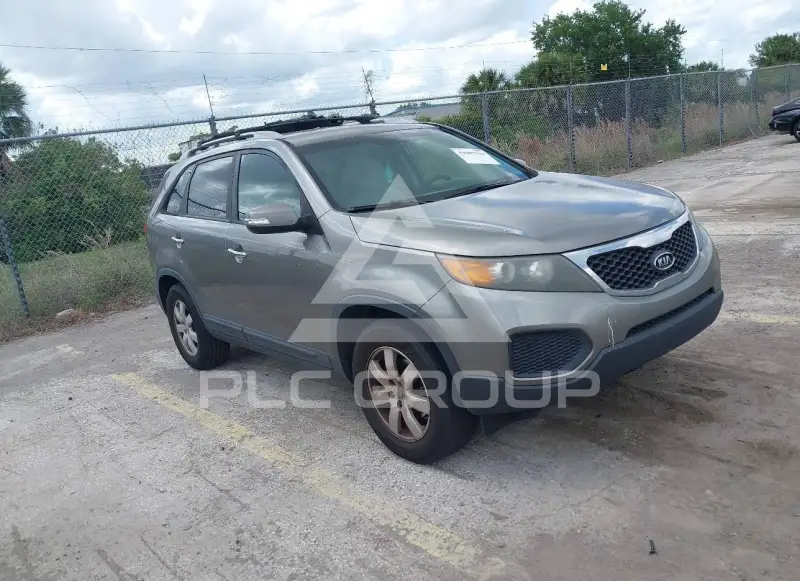2013 KIA Sorento photo