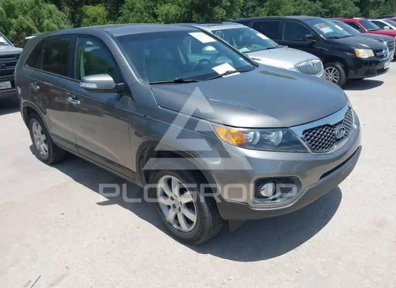 2013 KIA Sorento photo