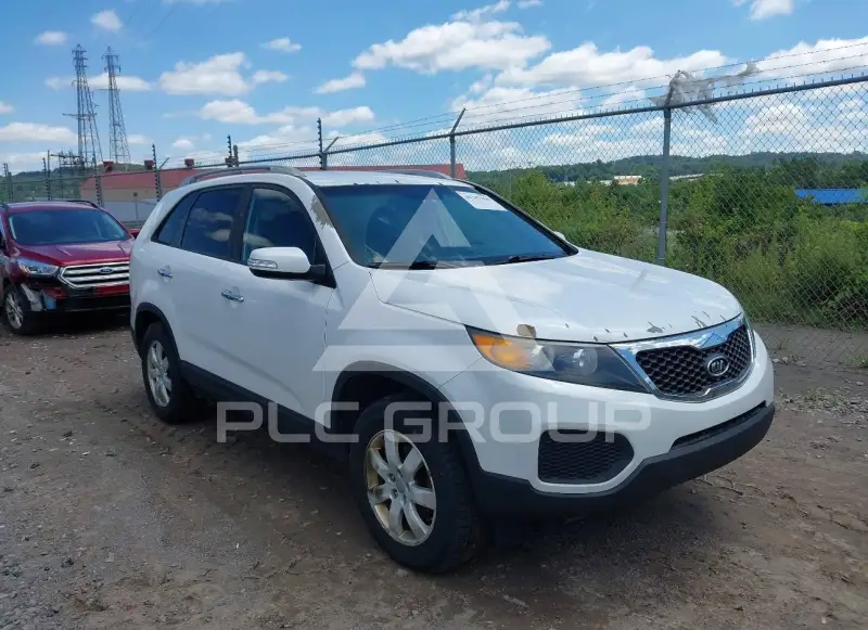 2013 KIA Sorento photo