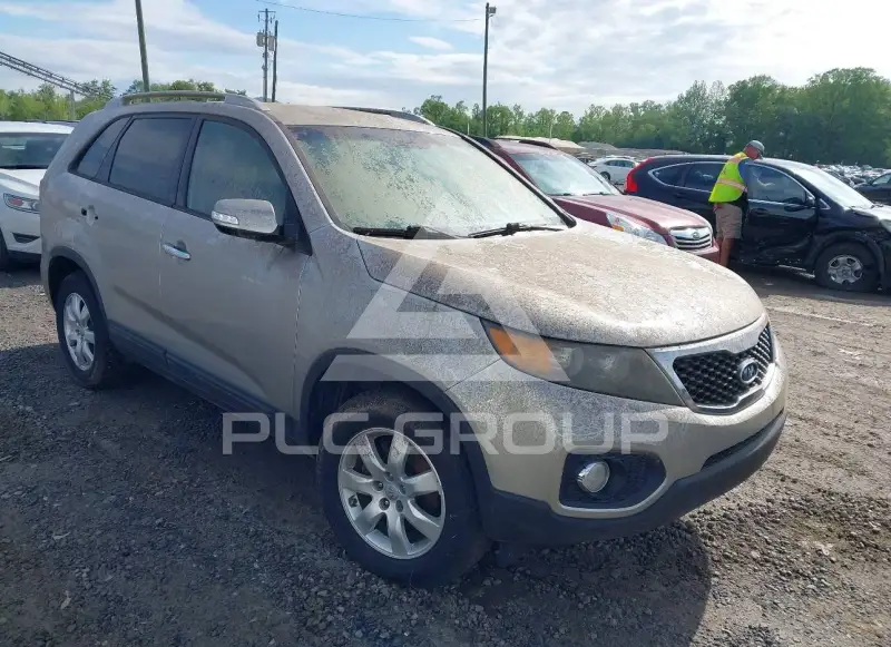2013 KIA Sorento фото