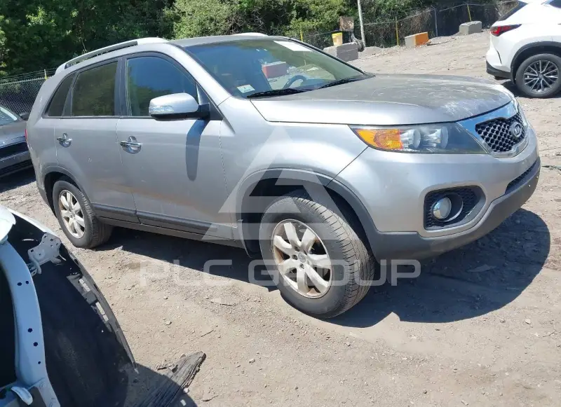 2013 KIA Sorento photo