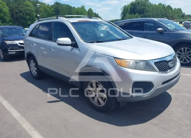 2013 KIA Sorento photo