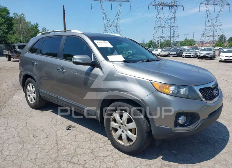2013 KIA Sorento фото