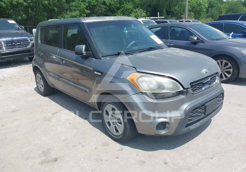 2013 KIA Soul фото