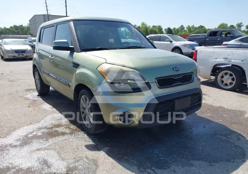 2013 KIA Soul фото