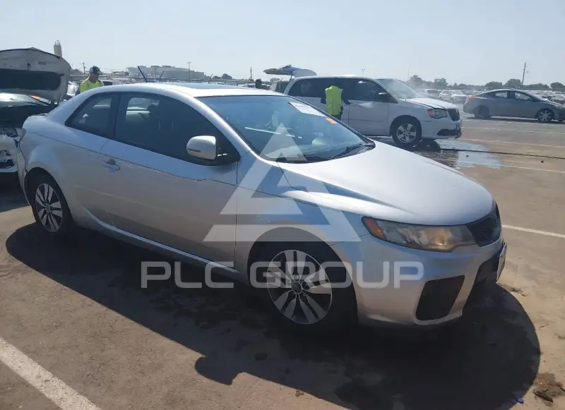 2013 KIA Forte фото