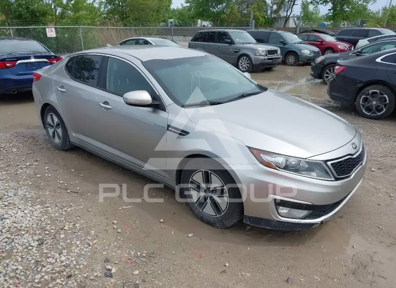 2013 KIA Optima фото
