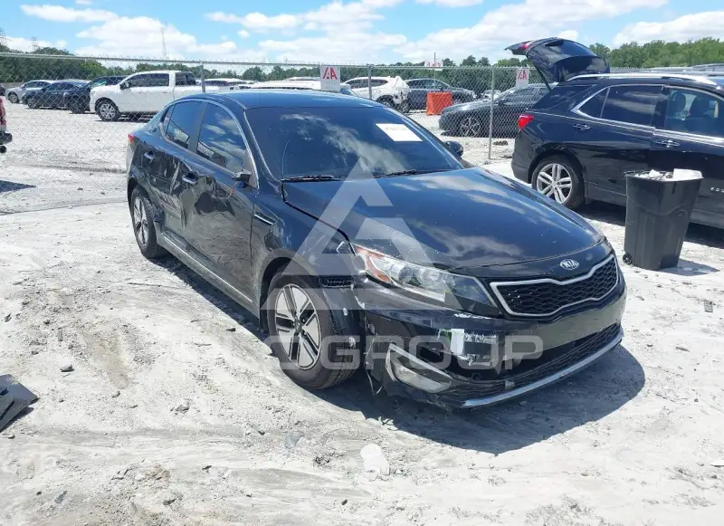 2013 KIA Optima photo