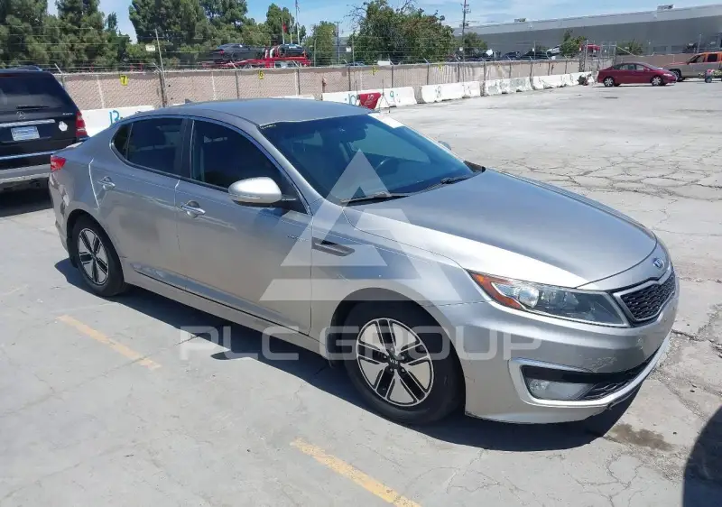 2013 KIA Optima photo