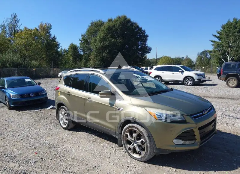 2013 Ford ESCAPE photo