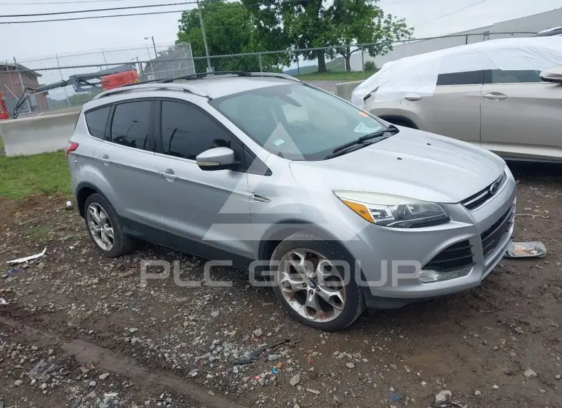 2013 Ford ESCAPE photo