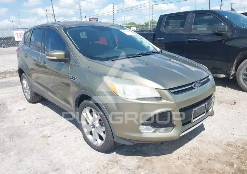2013 Ford ESCAPE photo
