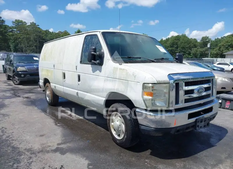 2013 Ford E-150 фото