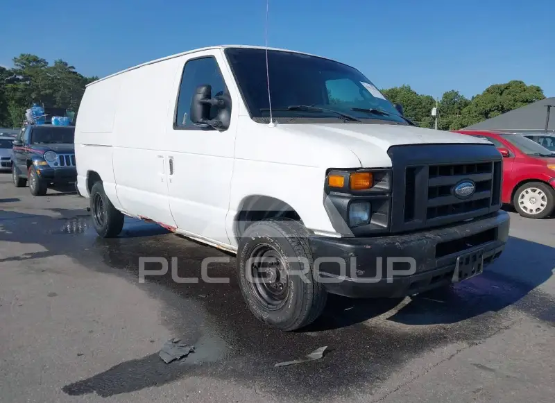 2013 Ford E-150 фото