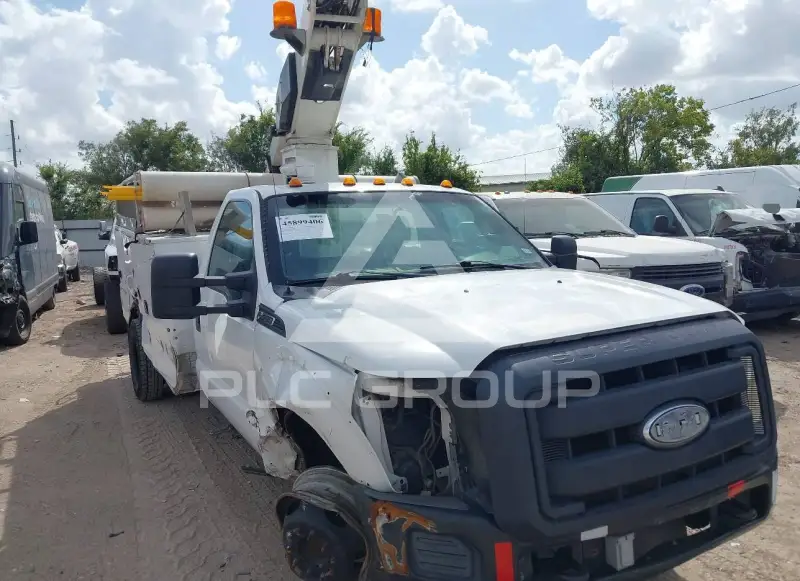 2013 Ford F-450 photo