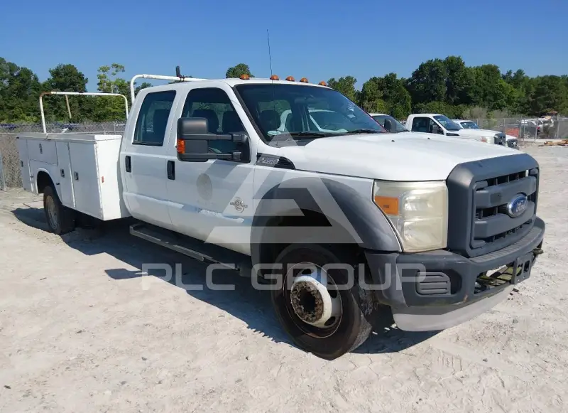 2013 Ford F-450 photo