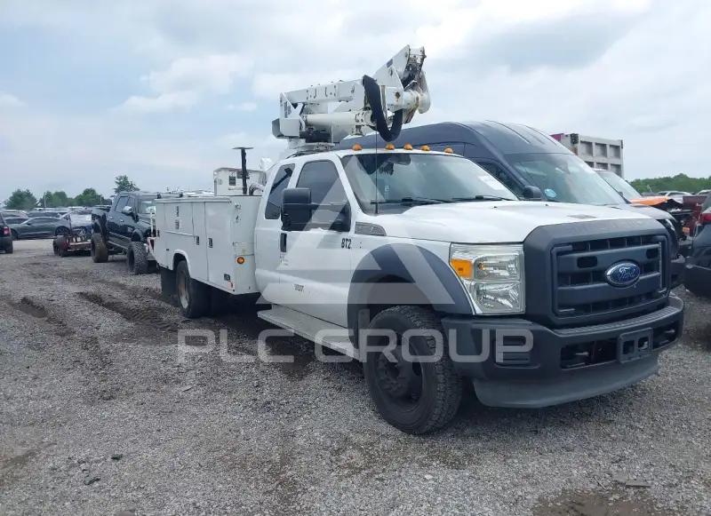 2013 Ford F-550 фото