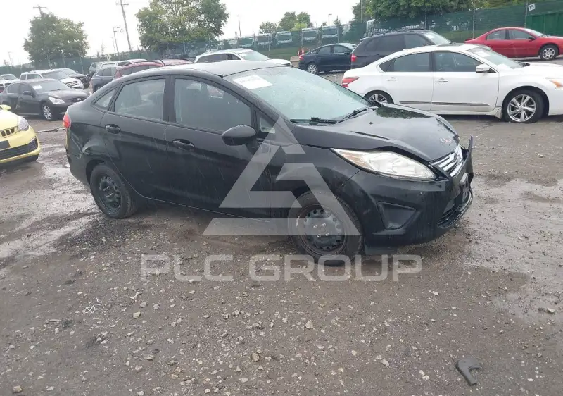 2013 Ford FIESTA фото