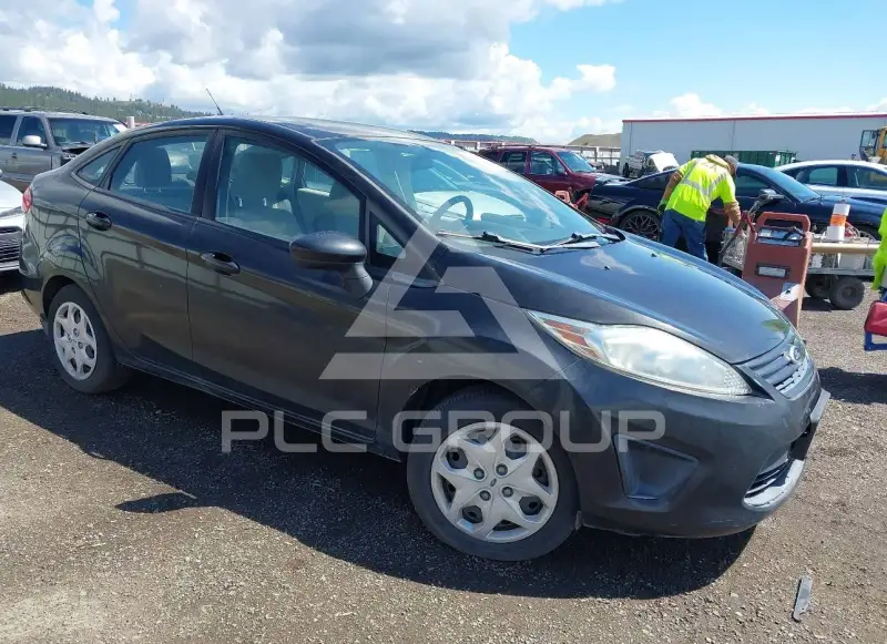 2013 Ford FIESTA фото