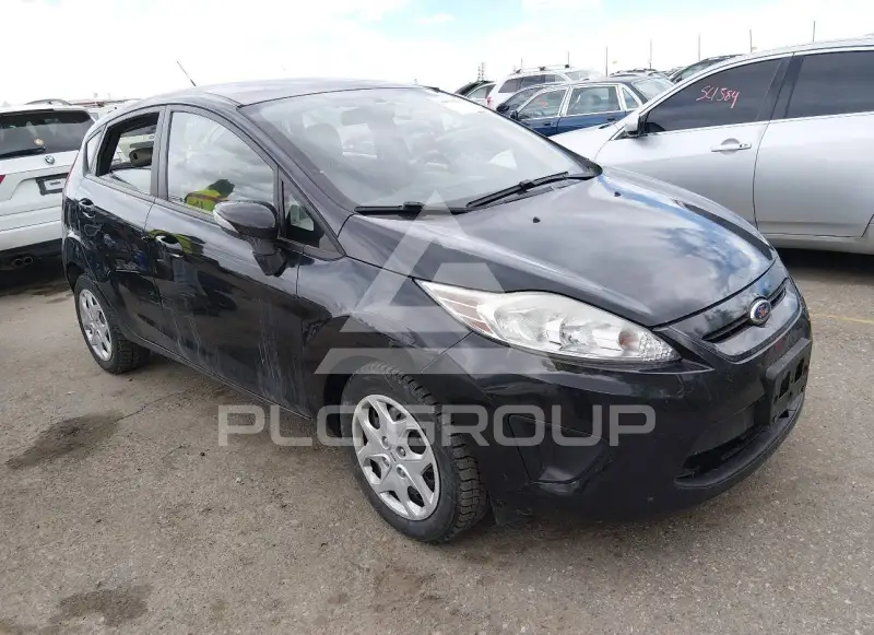 2013 Ford FIESTA photo