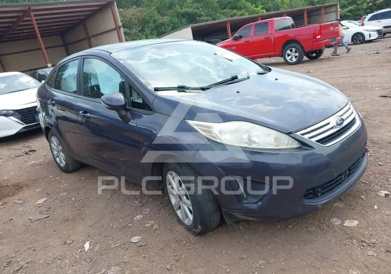2013 Ford FIESTA photo
