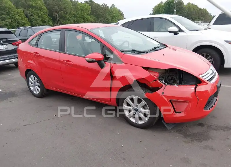 2013 Ford FIESTA фото