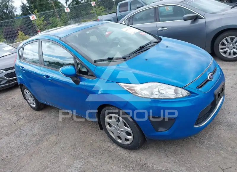 2013 Ford FIESTA фото
