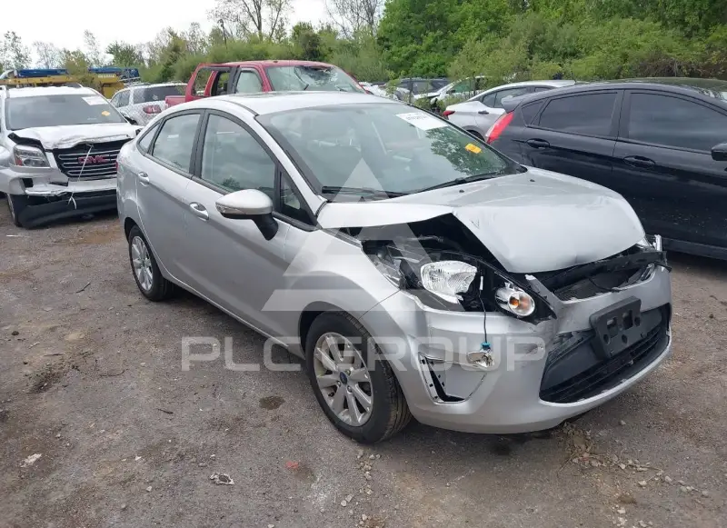 2013 Ford FIESTA photo