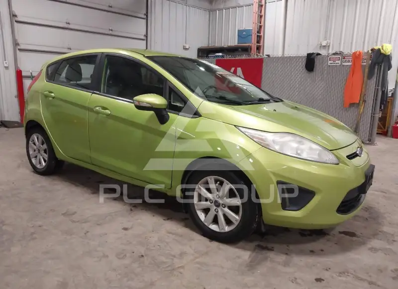 2013 Ford FIESTA фото