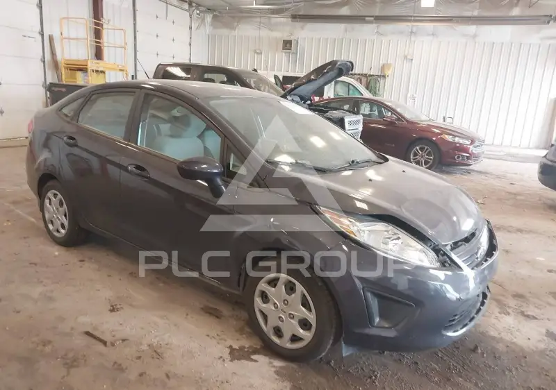 2013 Ford FIESTA photo
