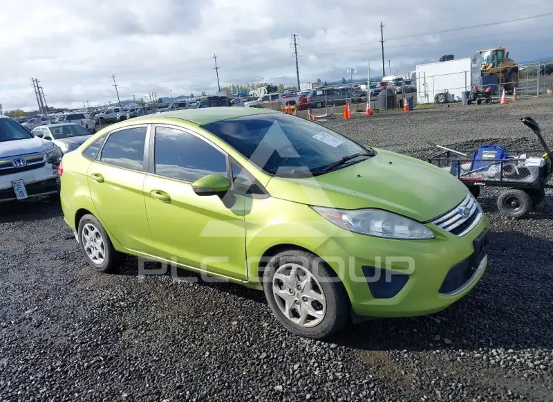 2013 Ford FIESTA photo