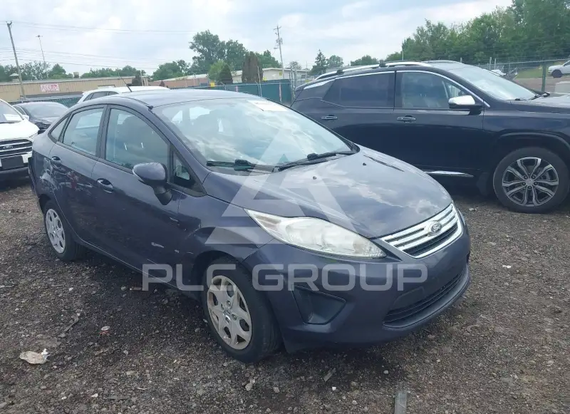 2013 Ford FIESTA фото