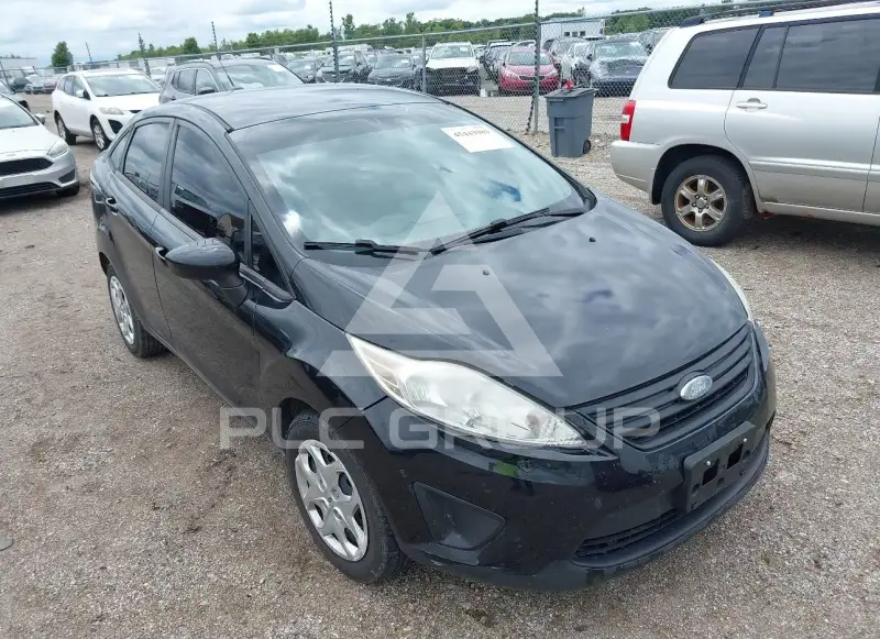 2013 Ford FIESTA photo