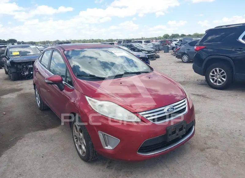 2013 Ford FIESTA фото