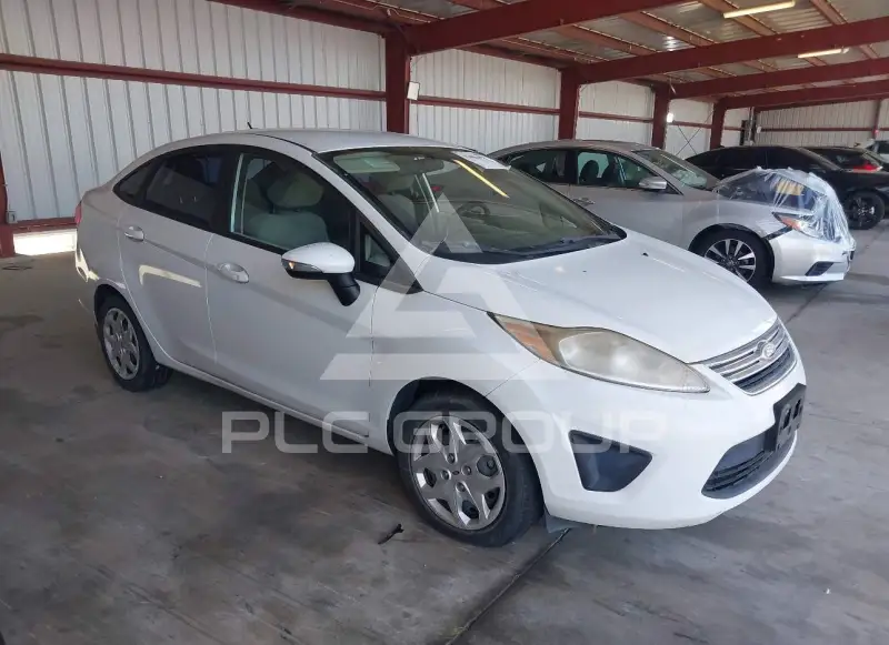 2013 Ford FIESTA photo