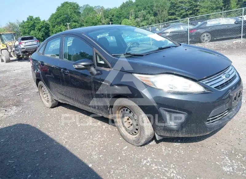 2013 Ford FIESTA photo