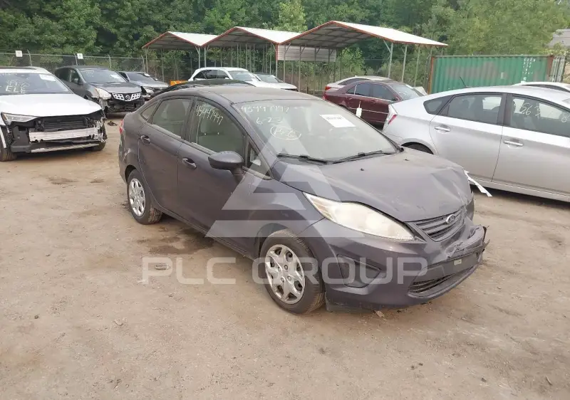 2013 Ford FIESTA фото