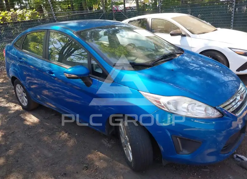 2013 Ford FIESTA photo