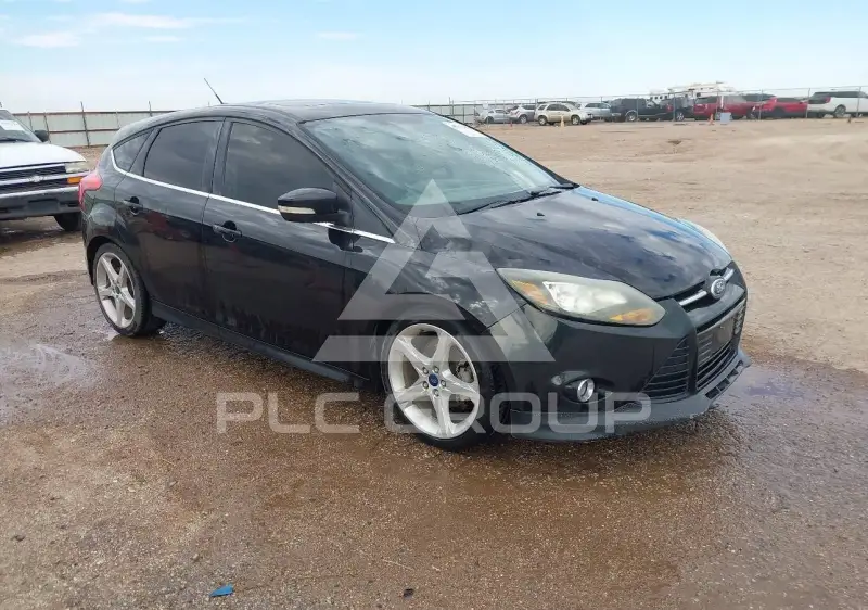 2013 Ford FOCUS фото