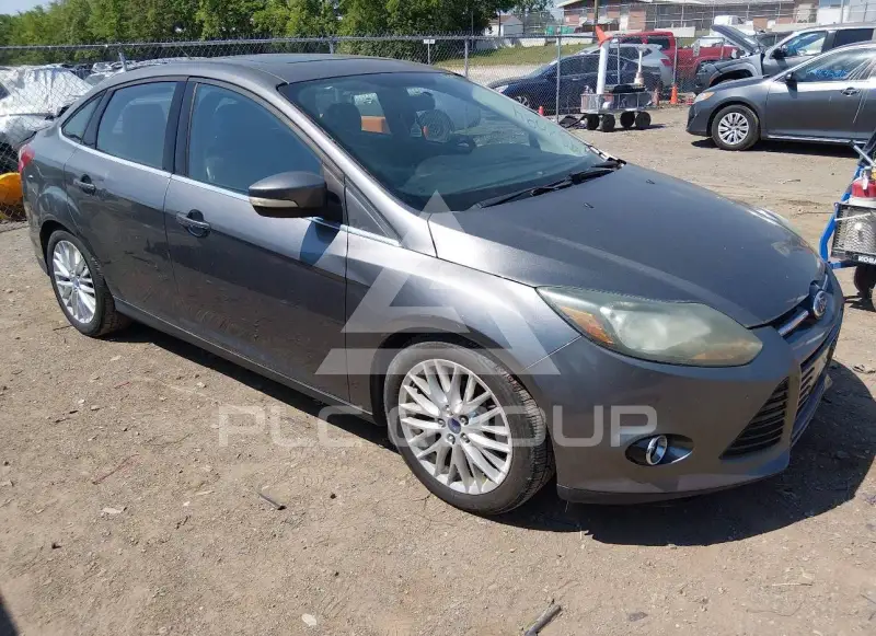 2013 Ford FOCUS photo