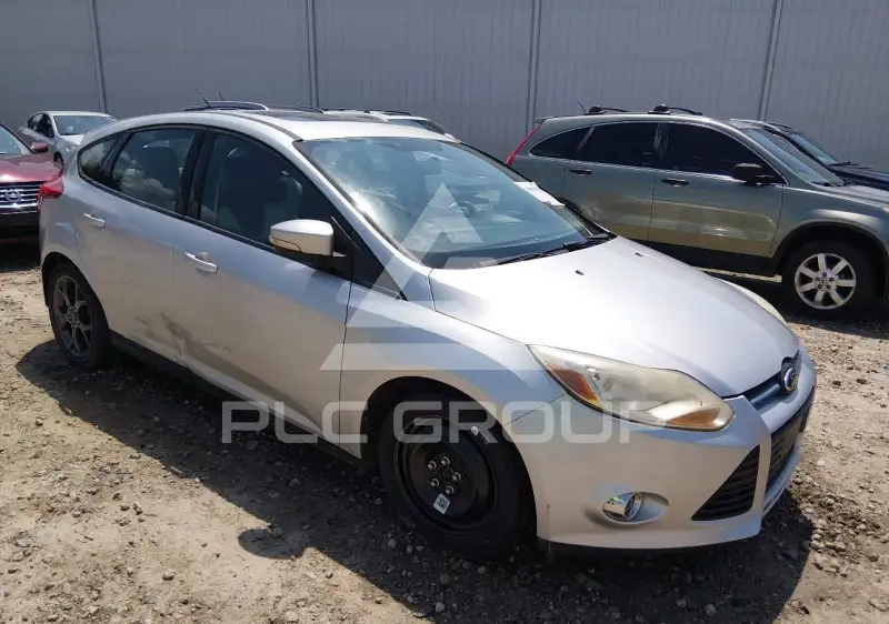 2013 Ford FOCUS photo