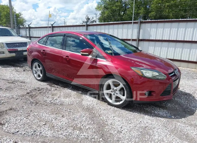 2013 Ford FOCUS фото