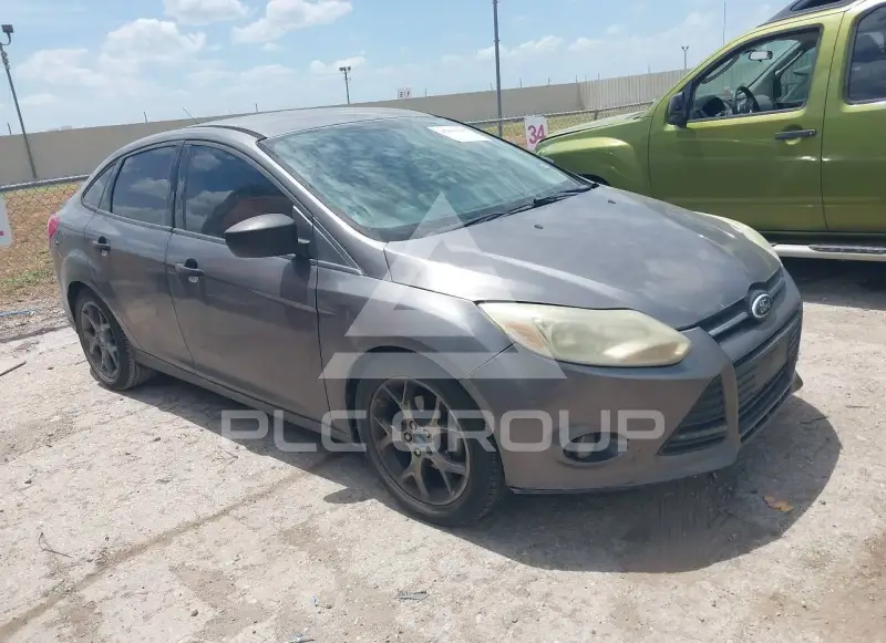 2013 Ford FOCUS фото