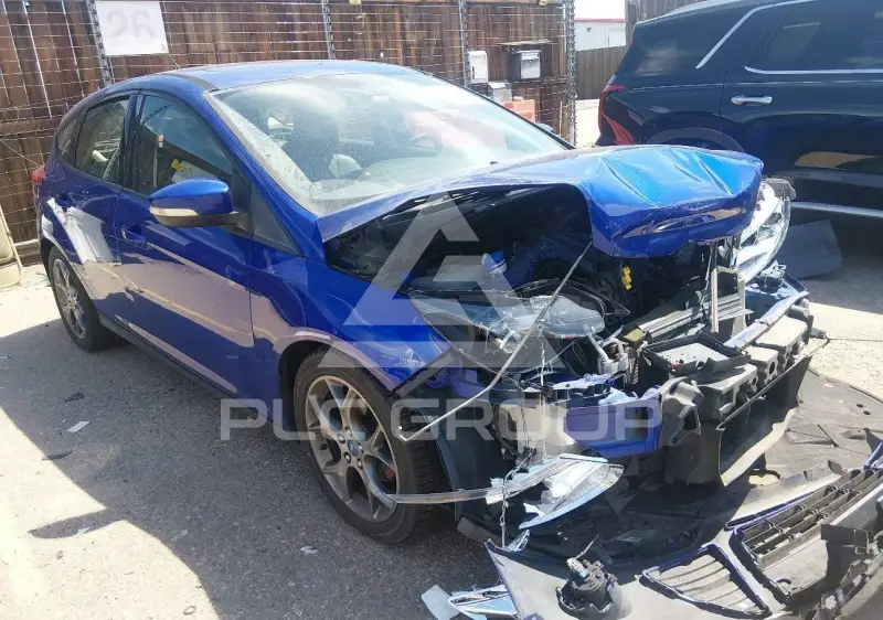 2013 Ford FOCUS фото