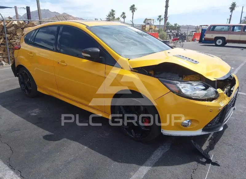 2013 Ford FOCUS фото