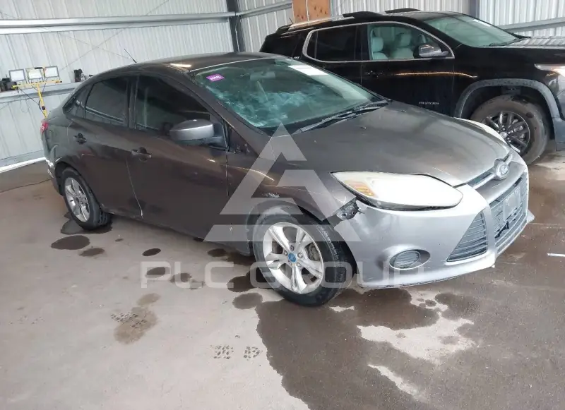 2013 Ford FOCUS фото