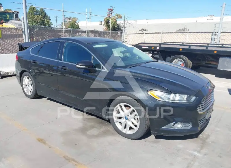 2013 Ford FUSION фото