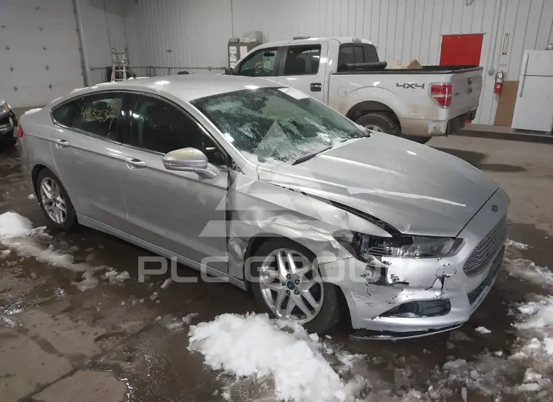 2013 Ford FUSION фото